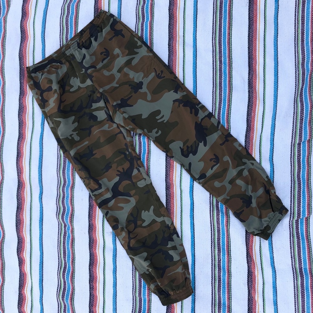Patagonia Baggies Pants • Camo • Men’s Small